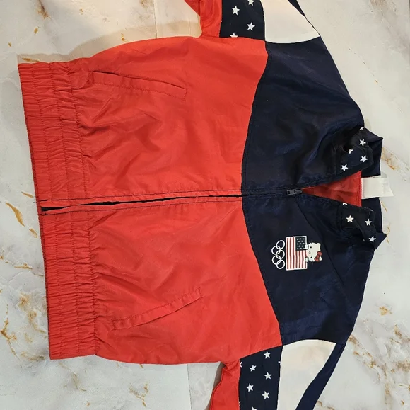 Team USA x Hello Kitty Olympic Windbreaker Size 7/8 - Picture 4 of 7